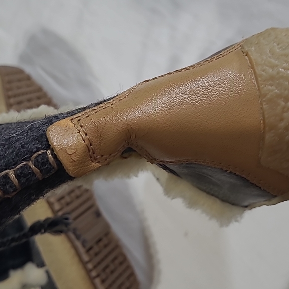 Tecnica Goat Hair Boots US size 8 womans EU 39.5 black and tan - Picture 6 of 11